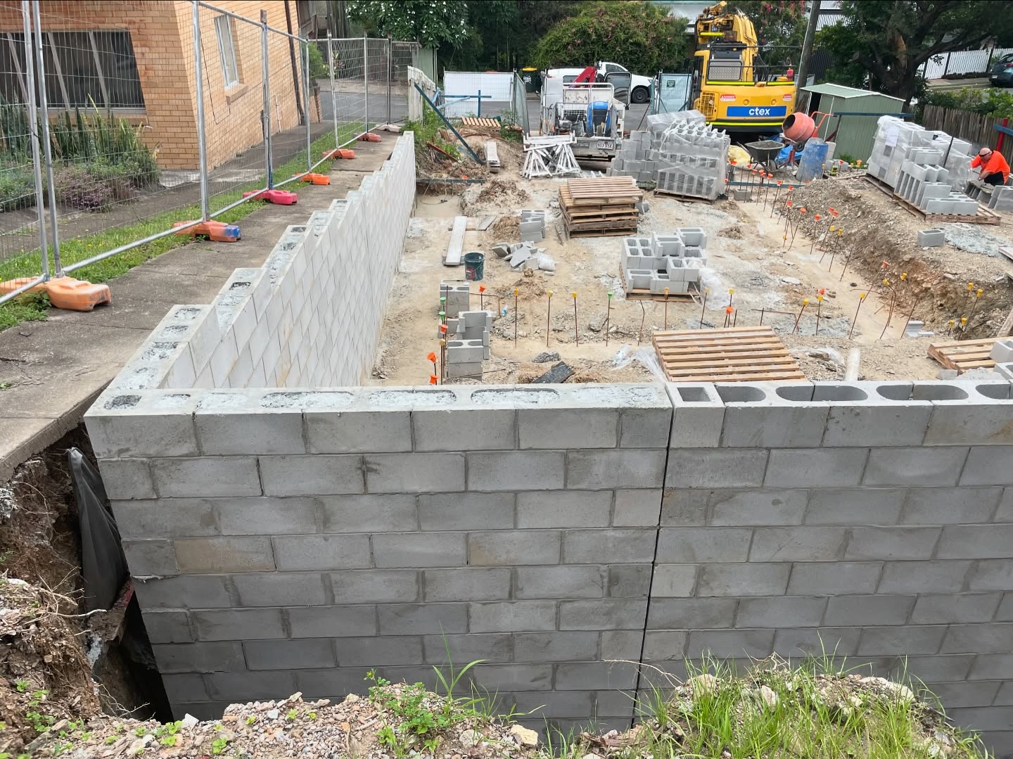 Core-filled Besser Block Retaining Wall